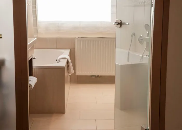 Superior Post Hotel 4*