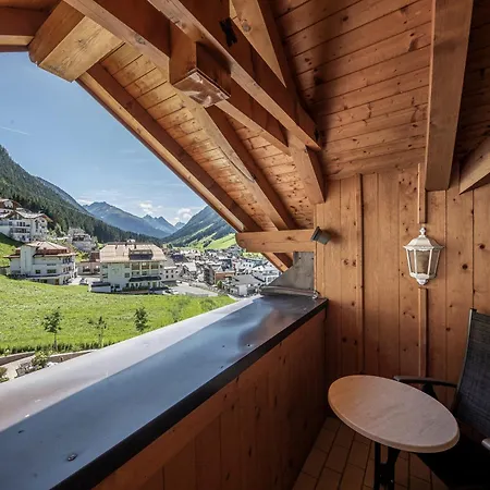 Hotell Superior Post 4*