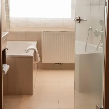 Superior Post Hotel 4*