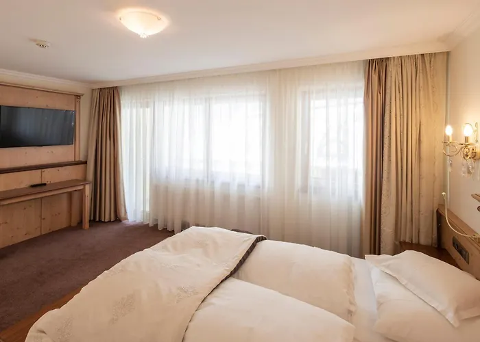 Hotel Superior Post 4*